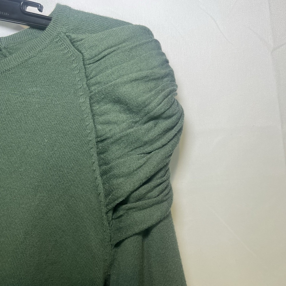 Victoria's Secret Moda International Medium Long Sleeve Green Shirt Shoulder Cap - Picture 3 of 7